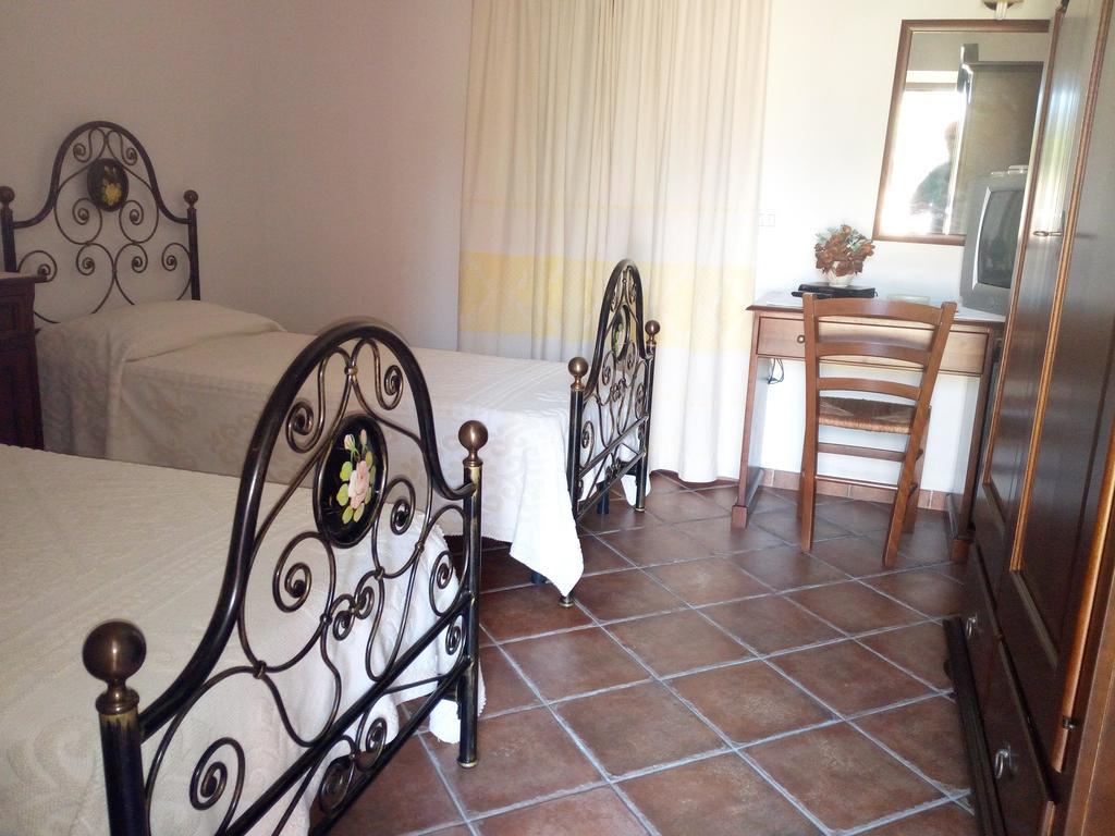 Turismo Rurale L'Agliuledda Villa Sant'Antonio di Gallura Exterior photo