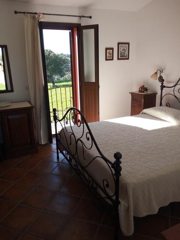 Turismo Rurale L'Agliuledda Villa Sant'Antonio di Gallura Exterior photo